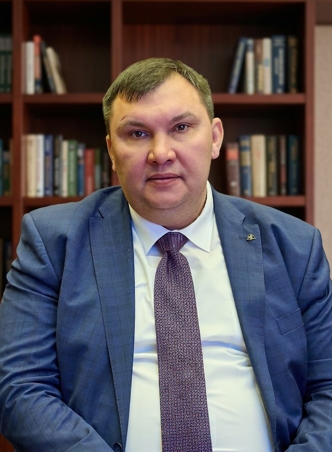 ИлаловРадик.jpg
